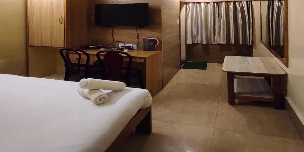 Baba Tourist Lodge Shillong Exterior foto